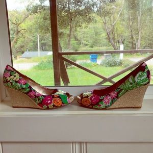 Lilly Pulitzer wedges size 8